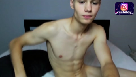 cuute_boy  17-08-2022